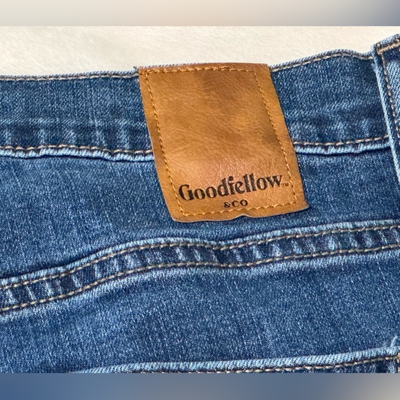 Goodfellow & Co Size 34 x 34 Blue Jeans. Trutemp 365 All Season Technology. - Picture 11 of 12